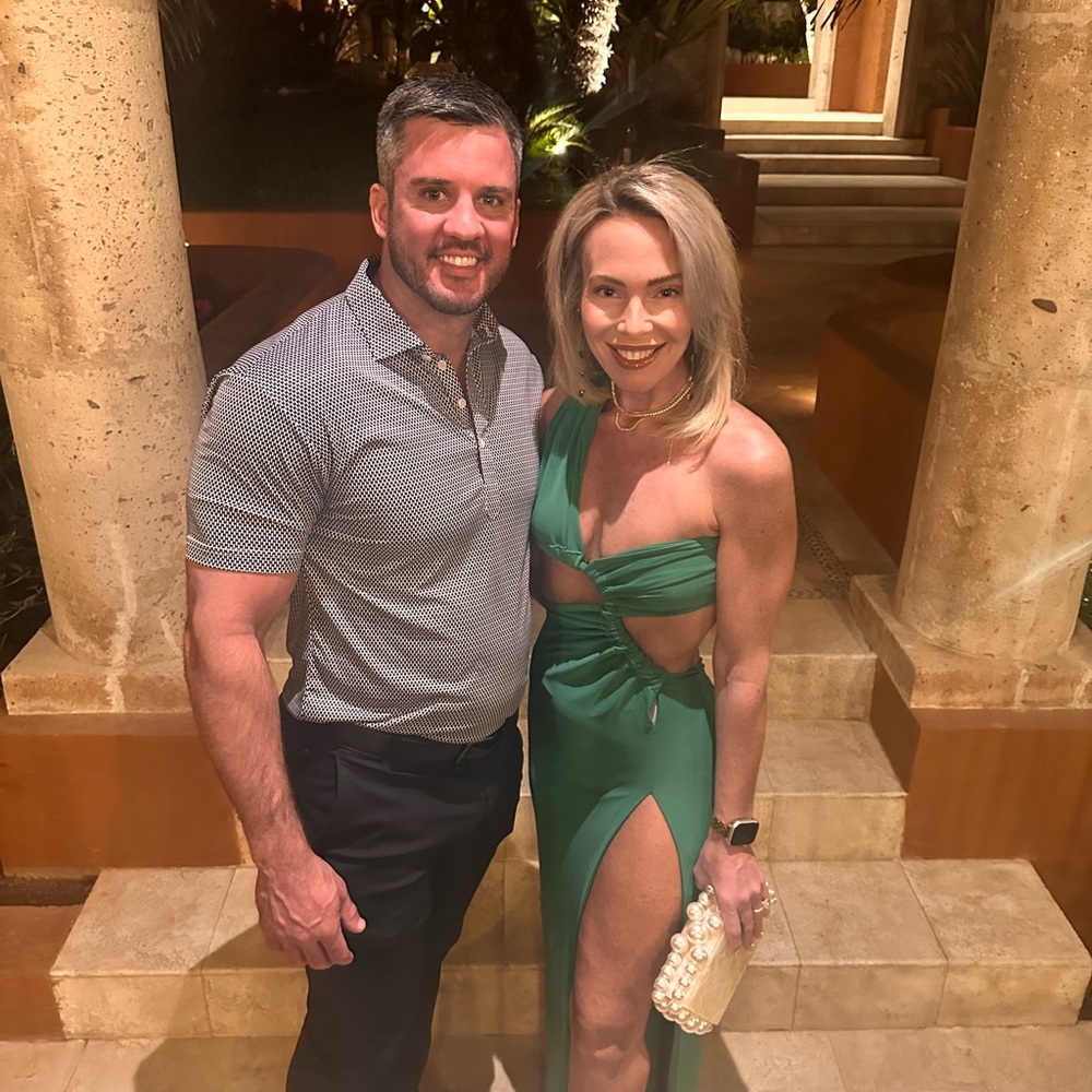 Elegant Green One-Shoulder Dress